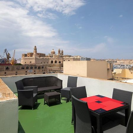 Traditional & Modern Maltese Townhouse - Rooftop Terrace And Sea Views, Close To Birgu Waterfront Cospicua Eksteriør billede